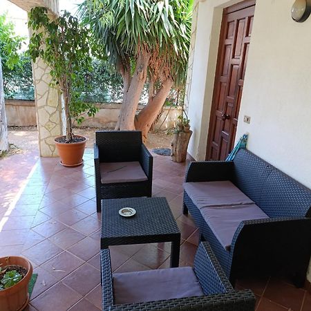 Casa In Giardino A Pochi Passi Dal Mare Villa Palermo Buitenkant foto
