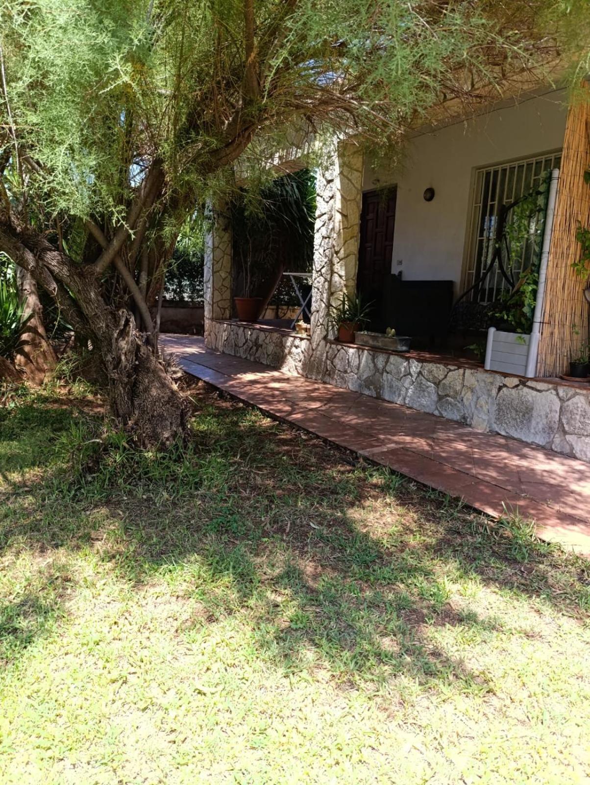 Casa In Giardino A Pochi Passi Dal Mare Villa Palermo Buitenkant foto
