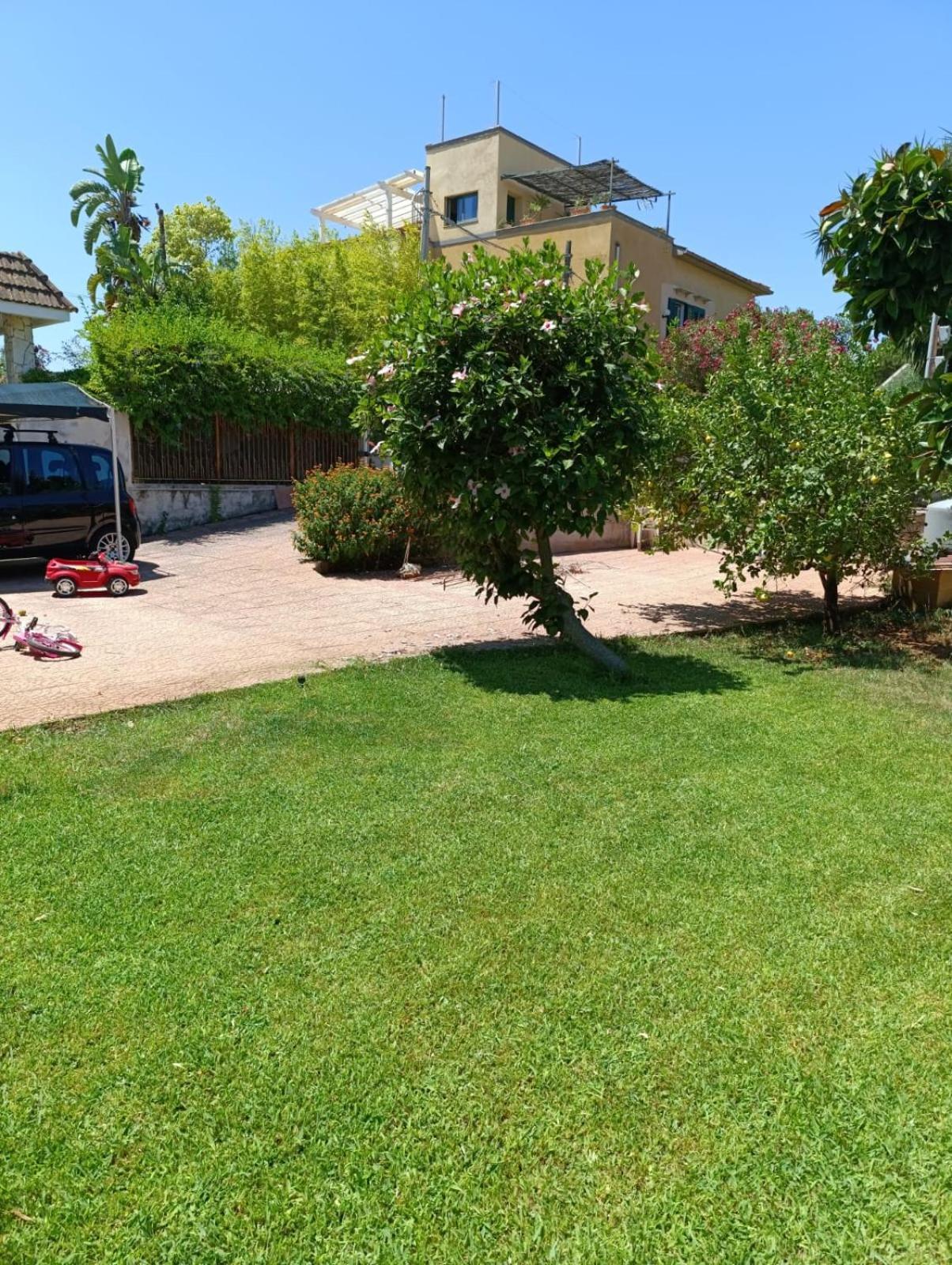 Casa In Giardino A Pochi Passi Dal Mare Villa Palermo Buitenkant foto